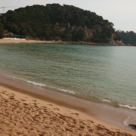 Apartamentos Famara Lloret de Mar Buitenkant foto