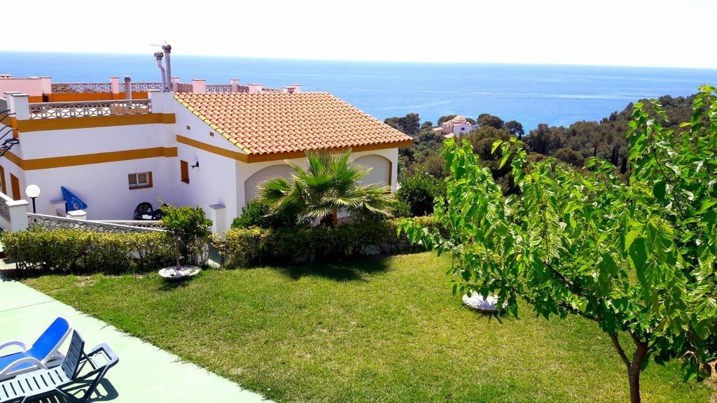 Apartamentos Famara Lloret de Mar Buitenkant foto